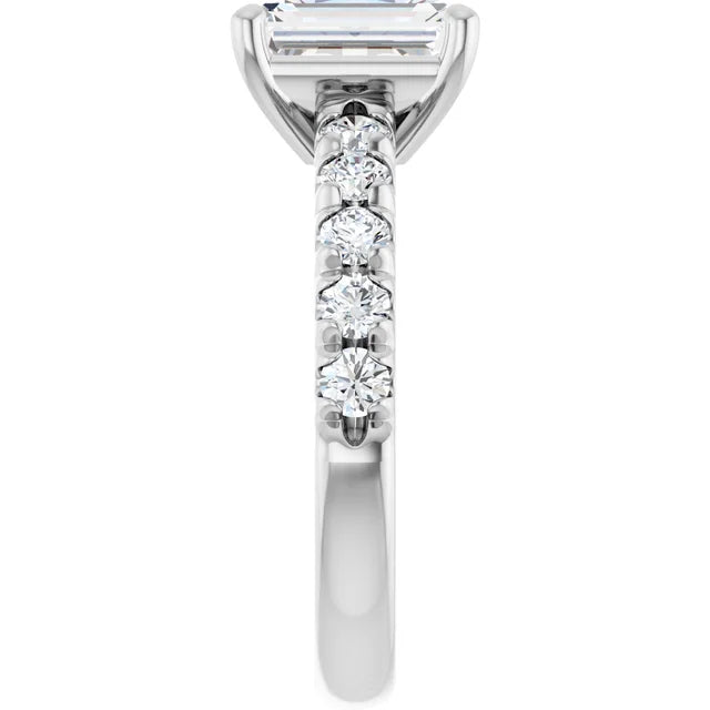 Emerald White Gold Four Claw Set Style Engagement Ring